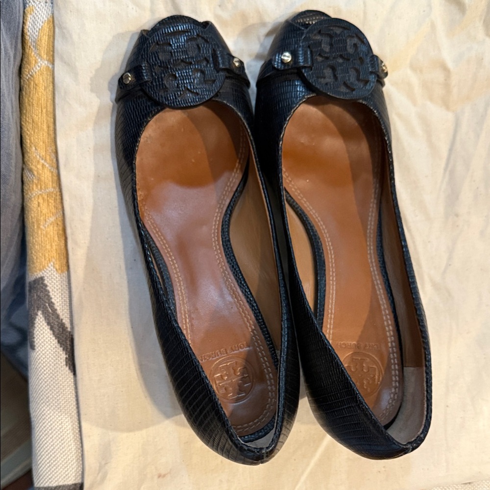Tory Burch Black Textured Flats